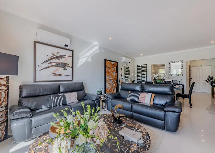 Апартаменты 5 Star Luxury Palmview With Large Terrace And Communal Pool *