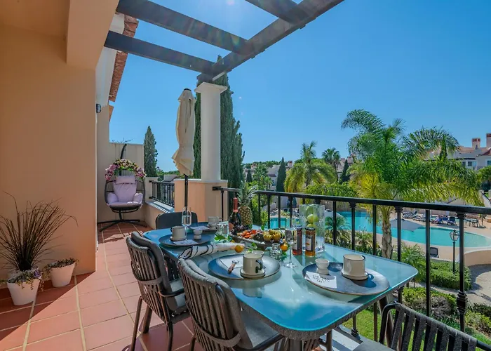 Апартаменты 5 Star Luxury Palmview With Large Terrace And Communal Pool Картейра