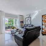 5 Star Luxury Palmview With Large Terrace And Communal Pool * Quarteira