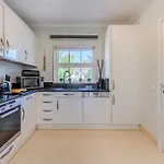 5 Star Luxury Palmview With Large Terrace And Communal Pool Quarteira