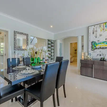 5 Star Luxury Palmview With Large Terrace And Communal Pool Quarteira