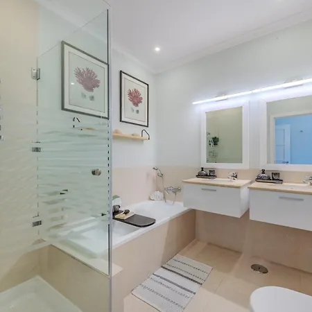 Daire 5 Star Luxury Palmview With Large Terrace And Communal Pool