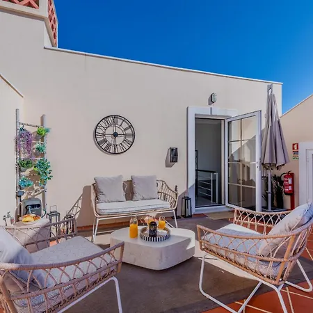 5 Star Luxury Palmview With Large Terrace And Communal Pool Apartman