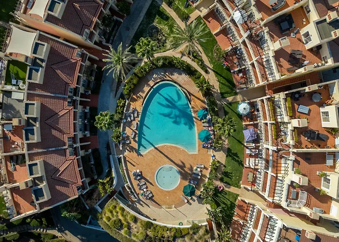 아파트 5 Star Luxury Palmview With Large Terrace And Communal Pool 쿼테이라