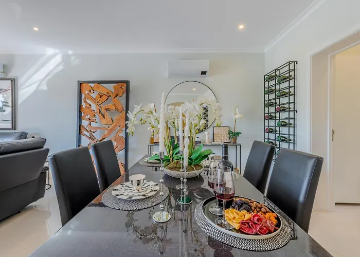 Apartman 5 Star Luxury Palmview With Large Terrace And Communal Pool