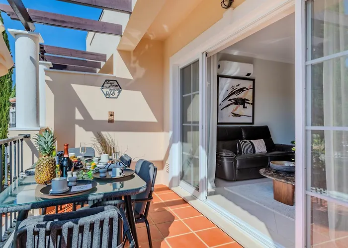 Apartman 5 Star Luxury Palmview With Large Terrace And Communal Pool *