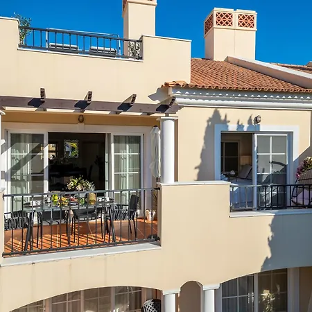 5 Star Luxury Palmview With Large Terrace And Communal Pool شقة