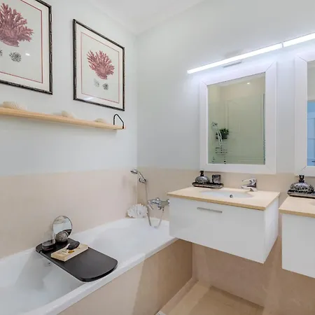 아파트 5 Star Luxury Palmview With Large Terrace And Communal Pool *