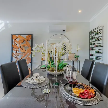 아파트 5 Star Luxury Palmview With Large Terrace And Communal Pool