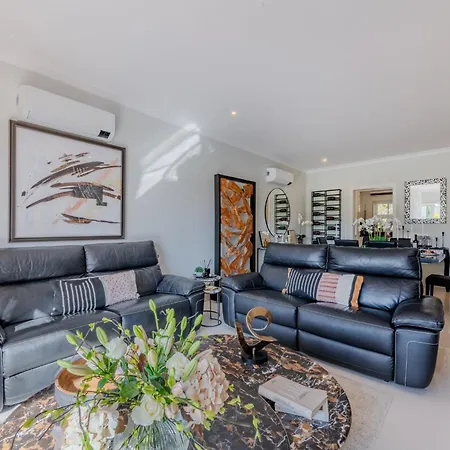 아파트 5 Star Luxury Palmview With Large Terrace And Communal Pool *